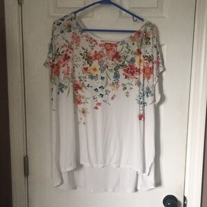 Yessica Summery T-shirt